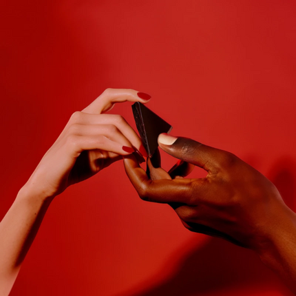 Oh Collective Date Night Chocolates Dark Chocolate Strawberry – Erotisch Snoep